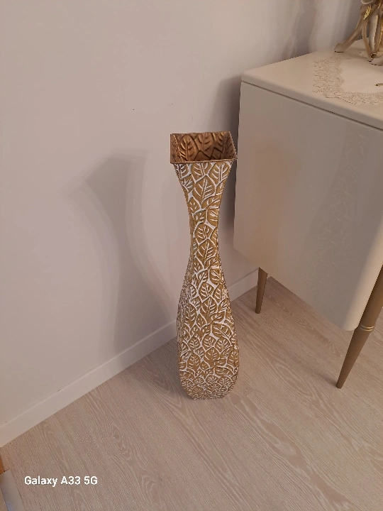 vase